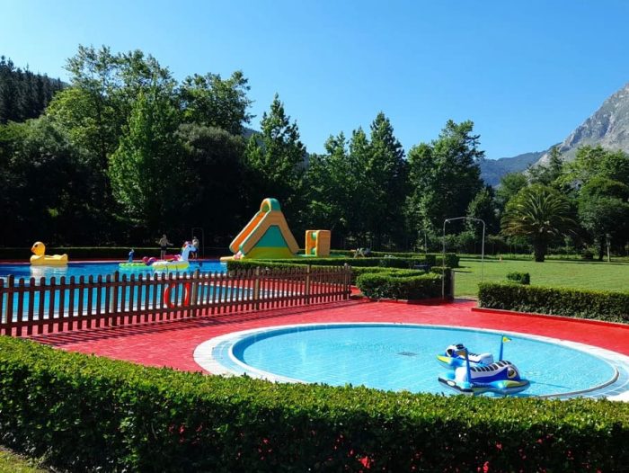 Atxondoko Igerilekuak - Piscinas